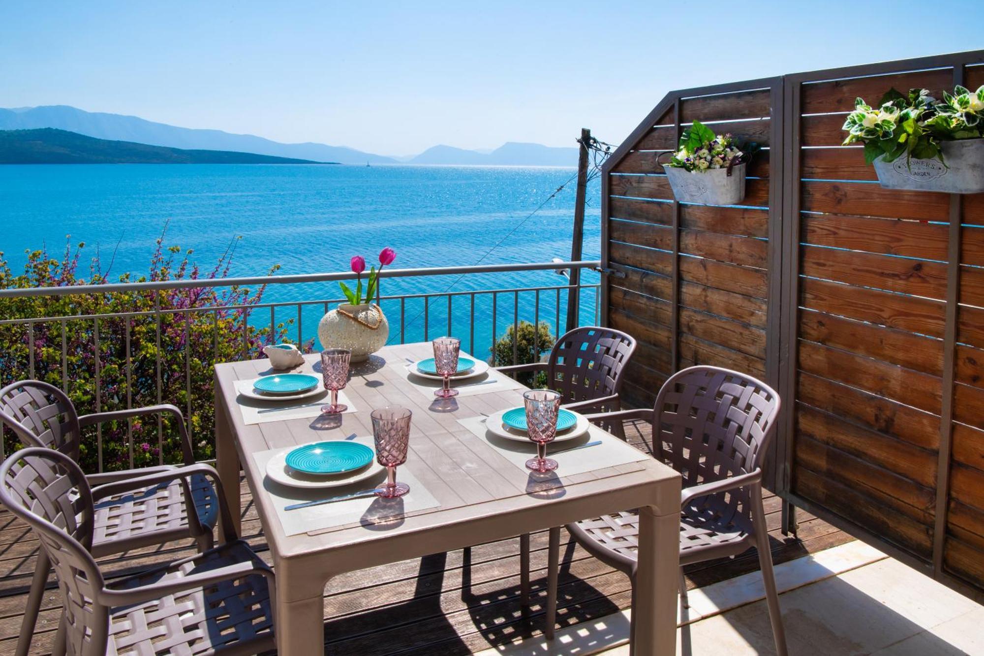 Meteora Suites Nikiana Bagian luar foto